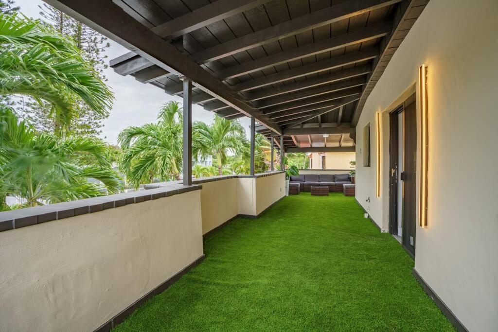 New! Miami & Calle Ocho Simpson'S Funhouse! Bagian luar foto
